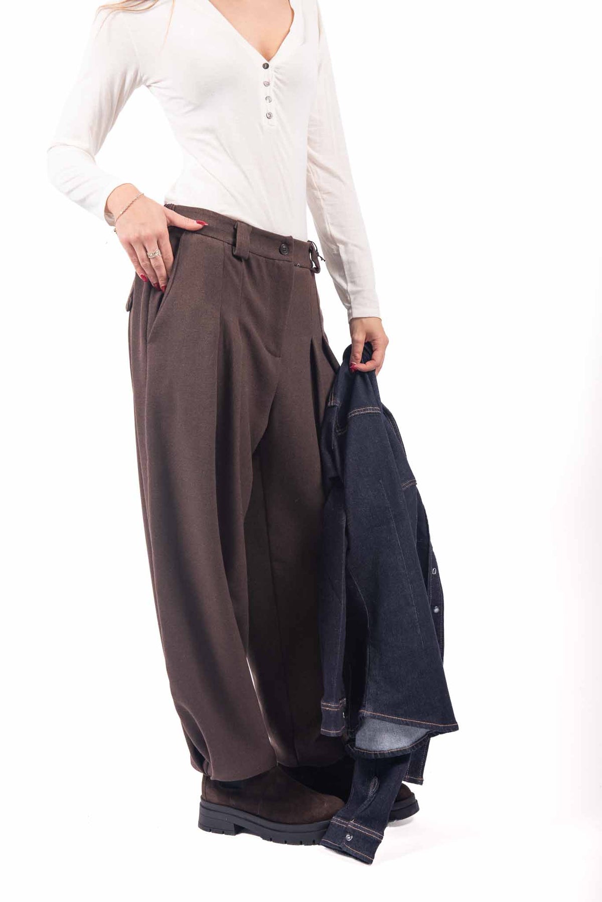 Pantaloni Balloon Marroni con Pinces donna Miss love - 4