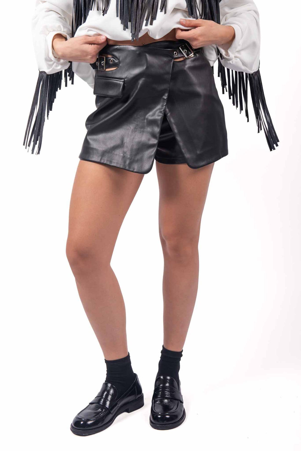 Gonna Pantalone in Ecopelle Nera con Doppia Fibbia donna Miss love - 1