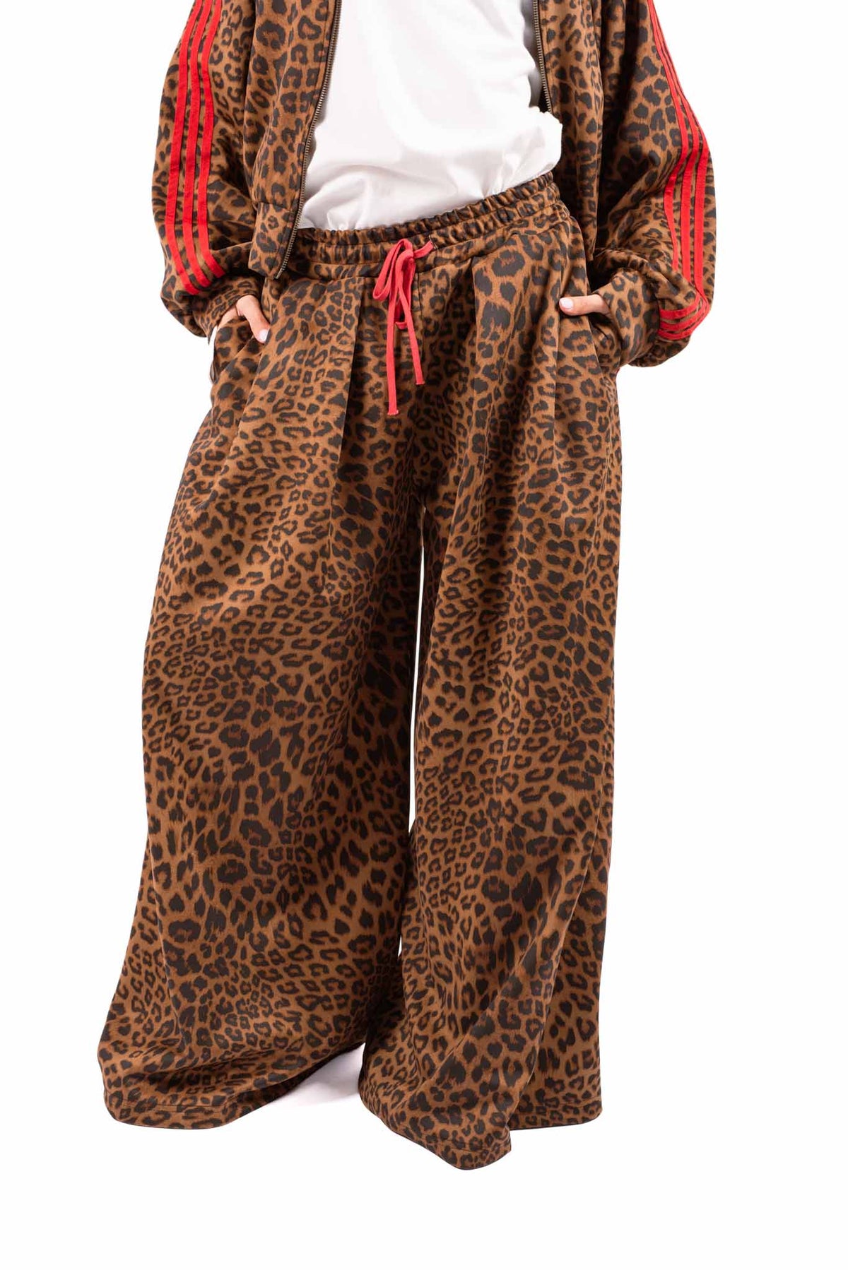 Pantaloni Jogger Animalier con Bande Rosse donna Tensione in - 1