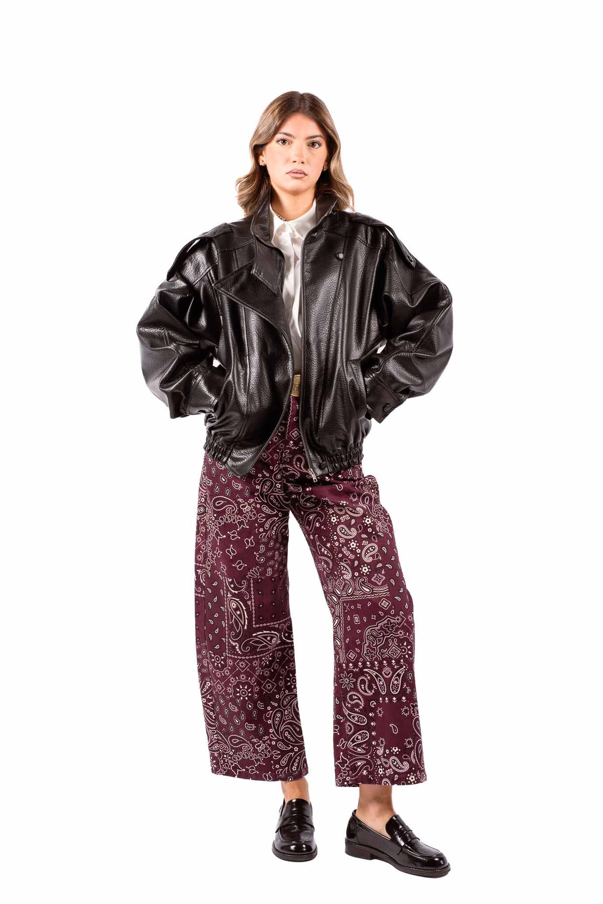 Bomber Oversize in Ecopelle Nera con Collo Alto donna Tensione in - 2