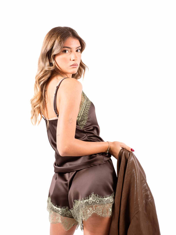 Shorts Satin Cioccolato con Pizzo a Contrasto e Cintura da donna Tensione in