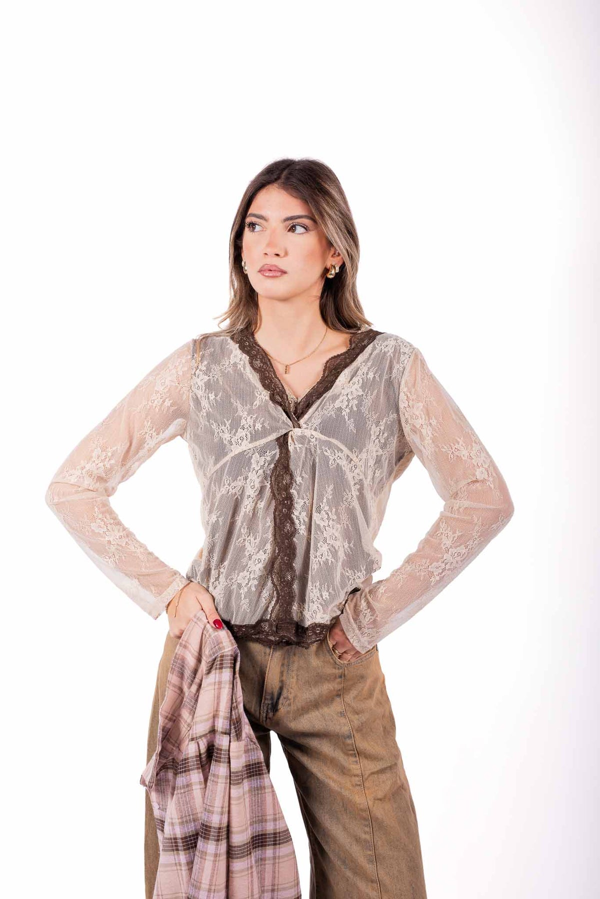 Blusa in Pizzo Semitrasparente Panna con Profili a Contrasto donna Miss love - 1