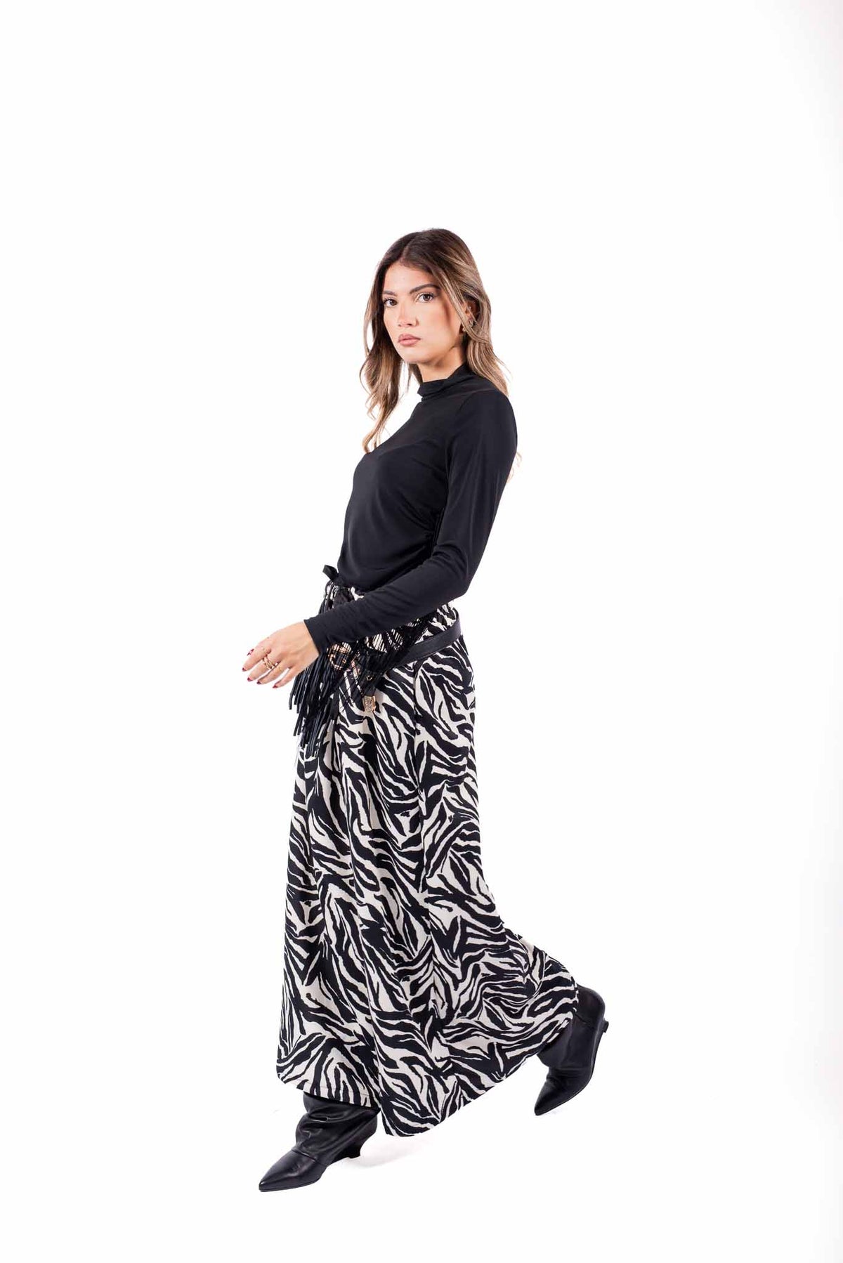 Maglia a Collo Alto con Frange Nera donna Miss love - 6