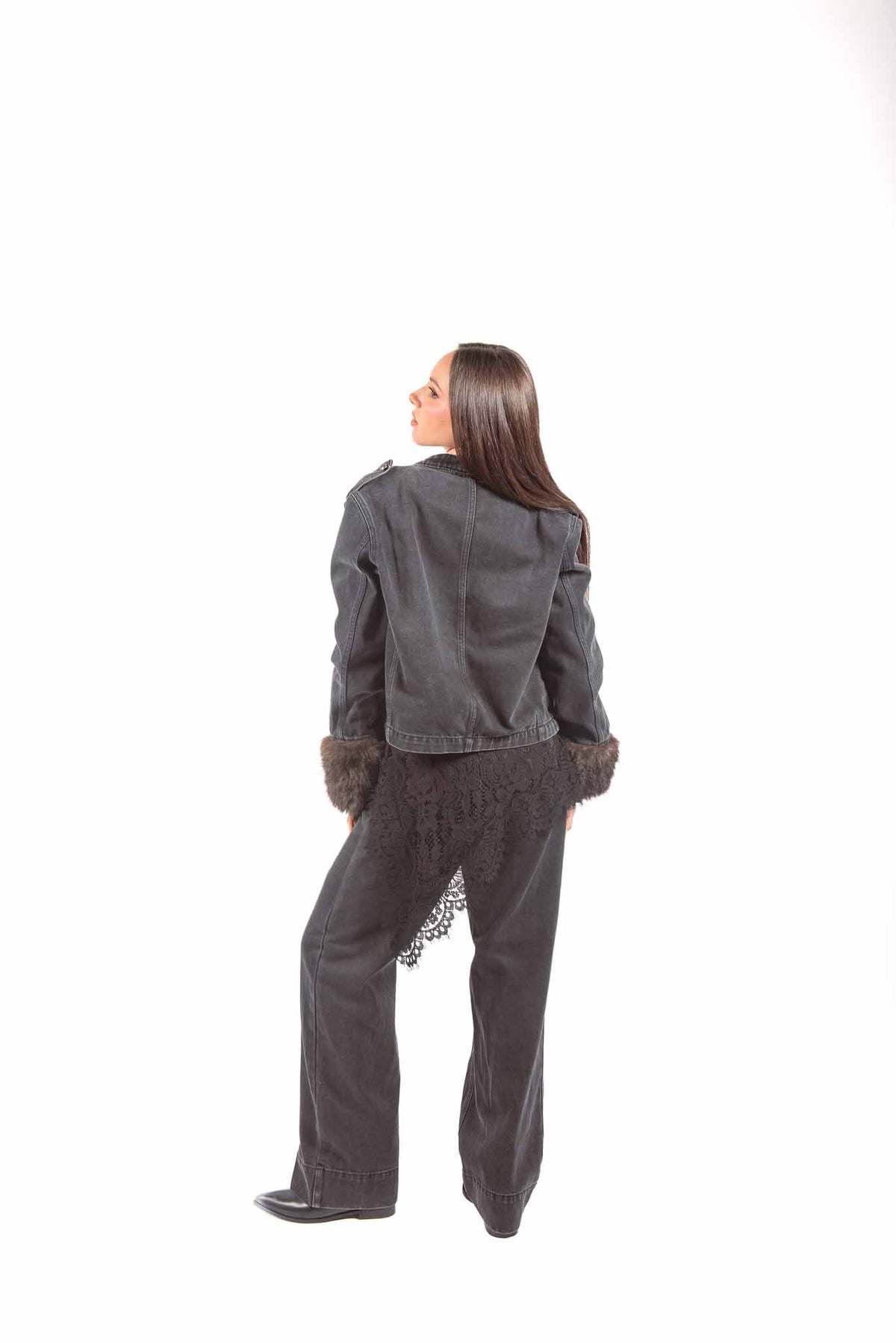 Giacca Military Style Denim Nero con Polsi in Ecopelliccia donna Tensione in - 5