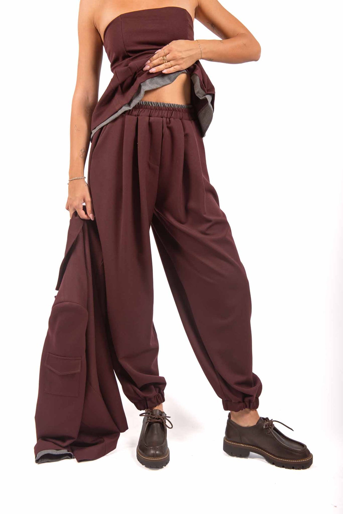 Pantaloni Jogger con Caviglia Elasticizzata Bordeaux donna Maryley - 1