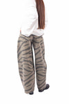 Jeans Barrel Fit Zebrato Verde Militare donna Tensione in - 5
