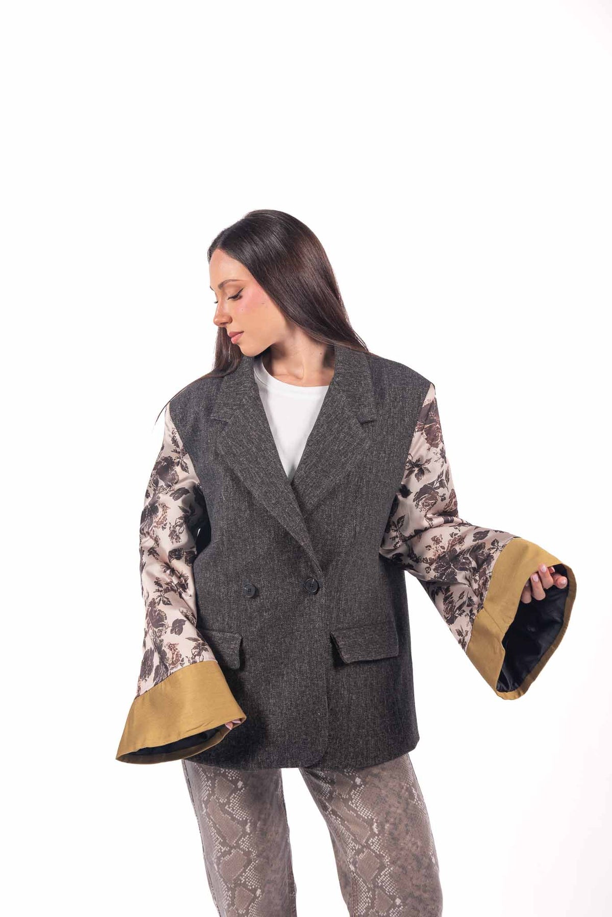 Blazer Patchwork Grigio con Maniche Floreali donna Tensione in - 6