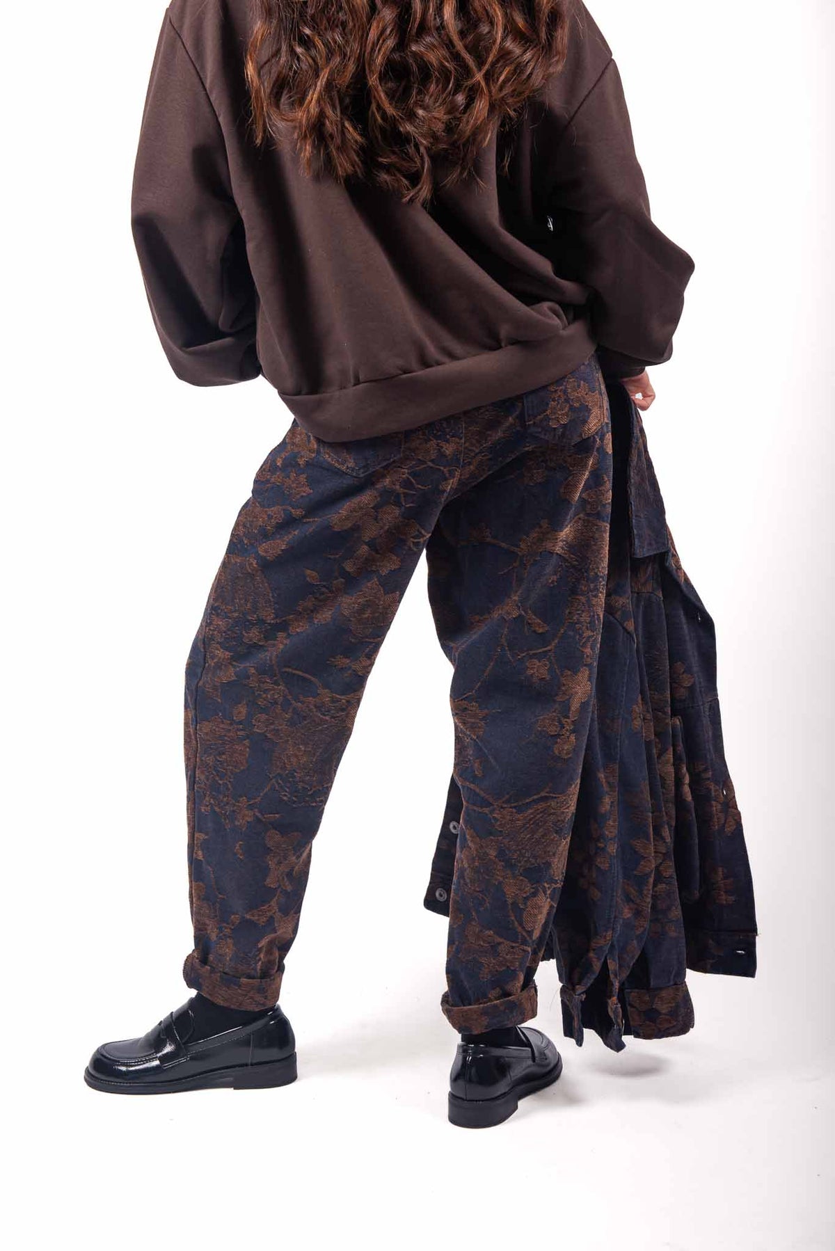 Pantaloni Carrot in Denim Jacquard Floreale con Cintura donna Miss love - 2