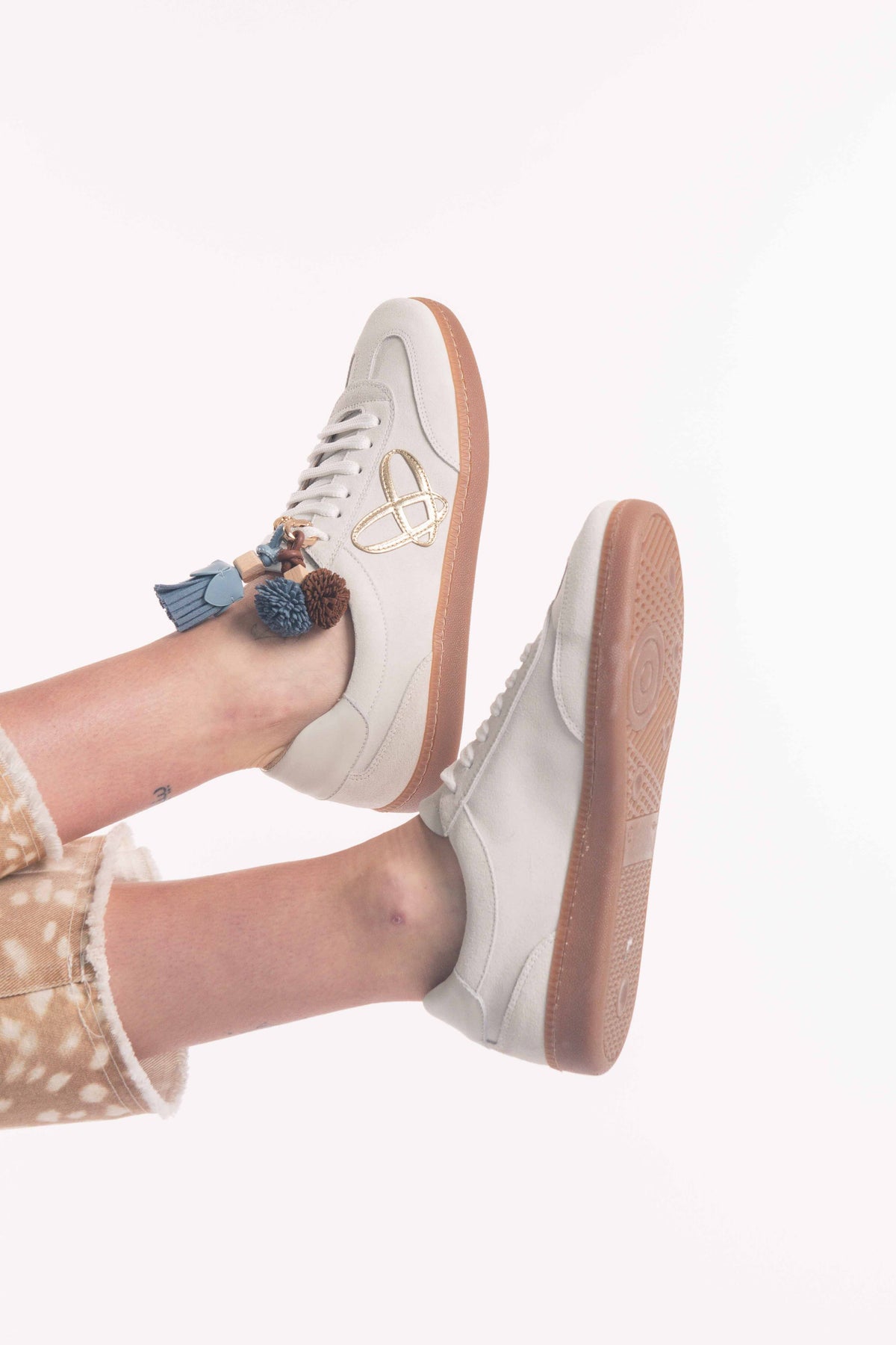 Sneaker Camoscio Bianco con Accessorio donna Ovye - 3