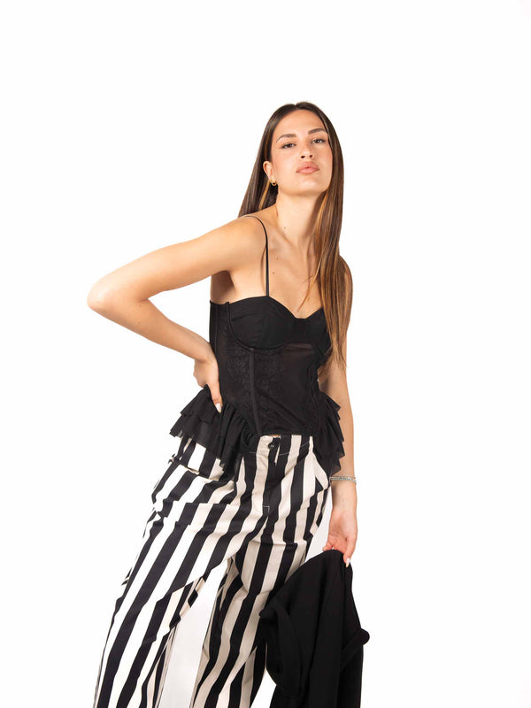 Corsetto Nero con Pizzo e Volant da donna Tensione in