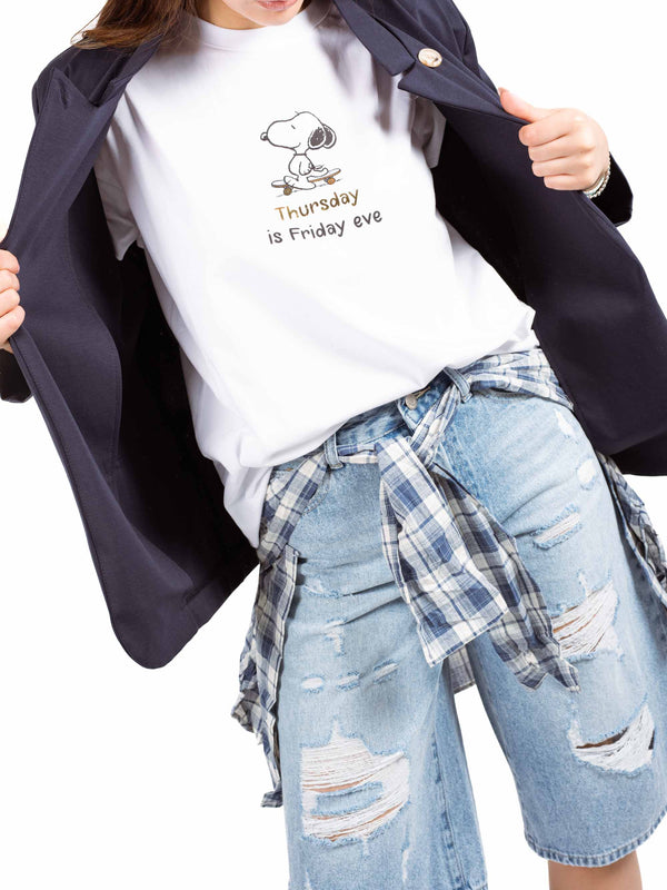 T-shirt con Stampa “Snoopy friday” da donna Miss love