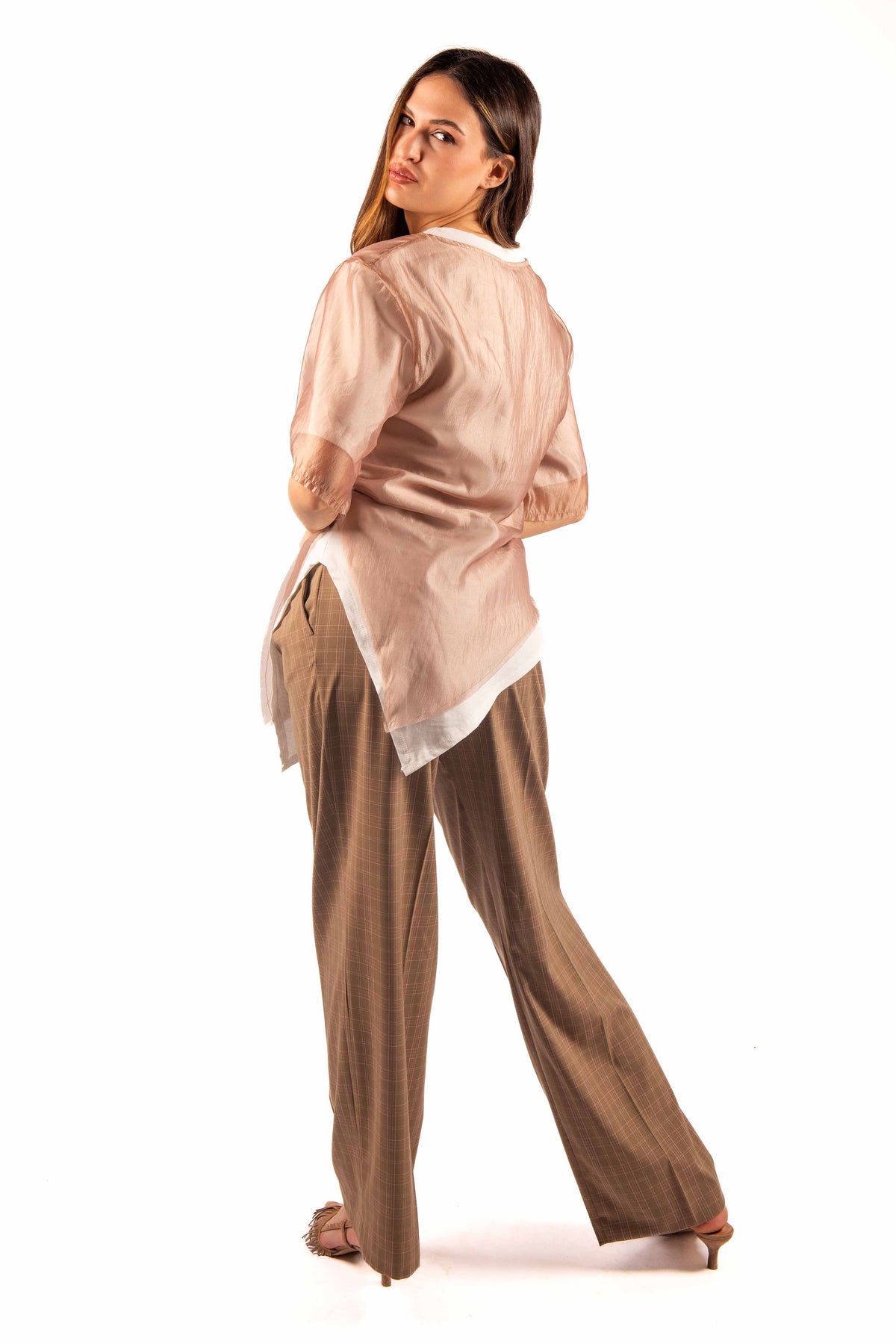 T-Shirt Effetto doppio Asimmetrica Beige donna Tensione in - 3
