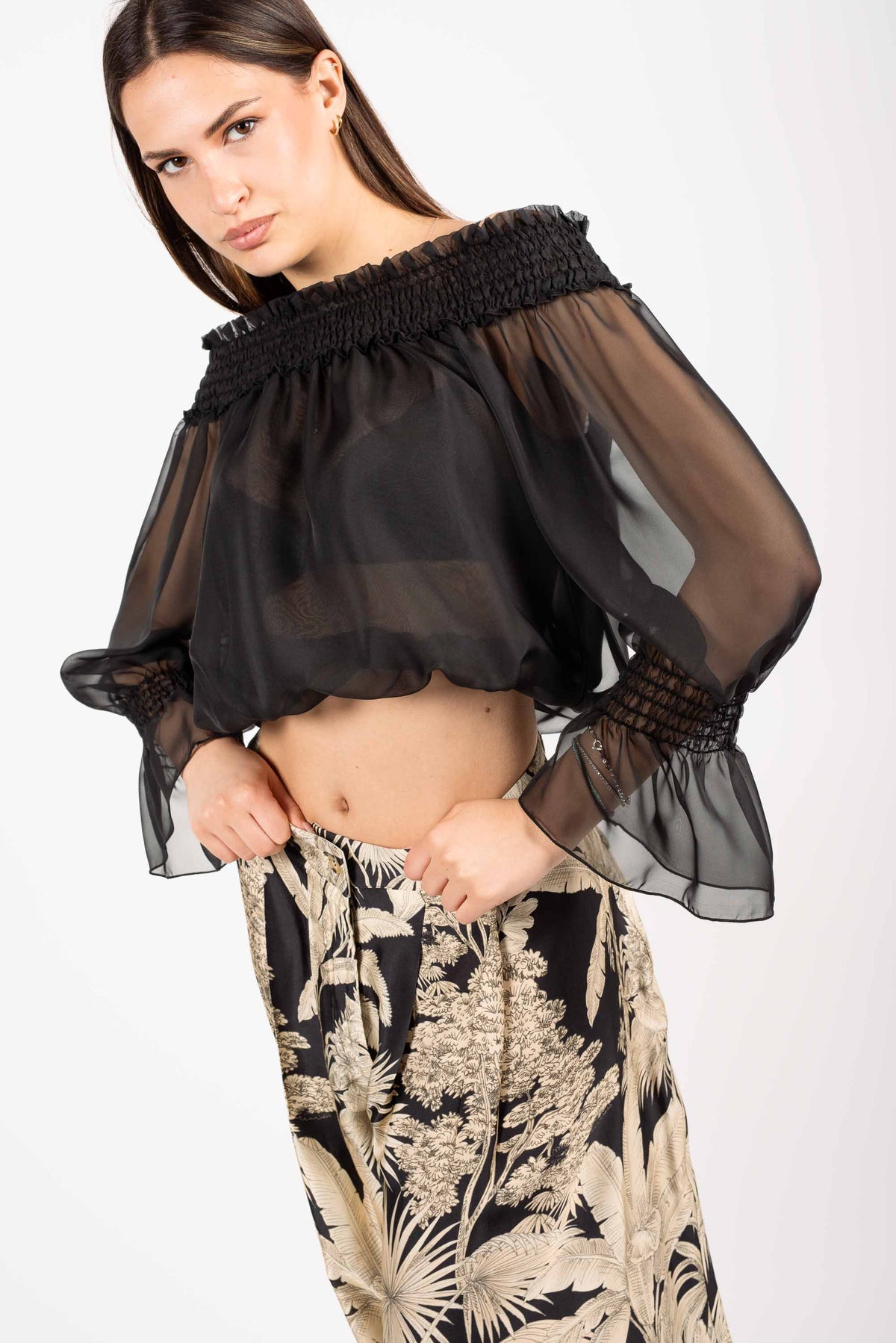 Blusa in Chiffon con Spalle Scoperte Nera donna Tensione in - 6