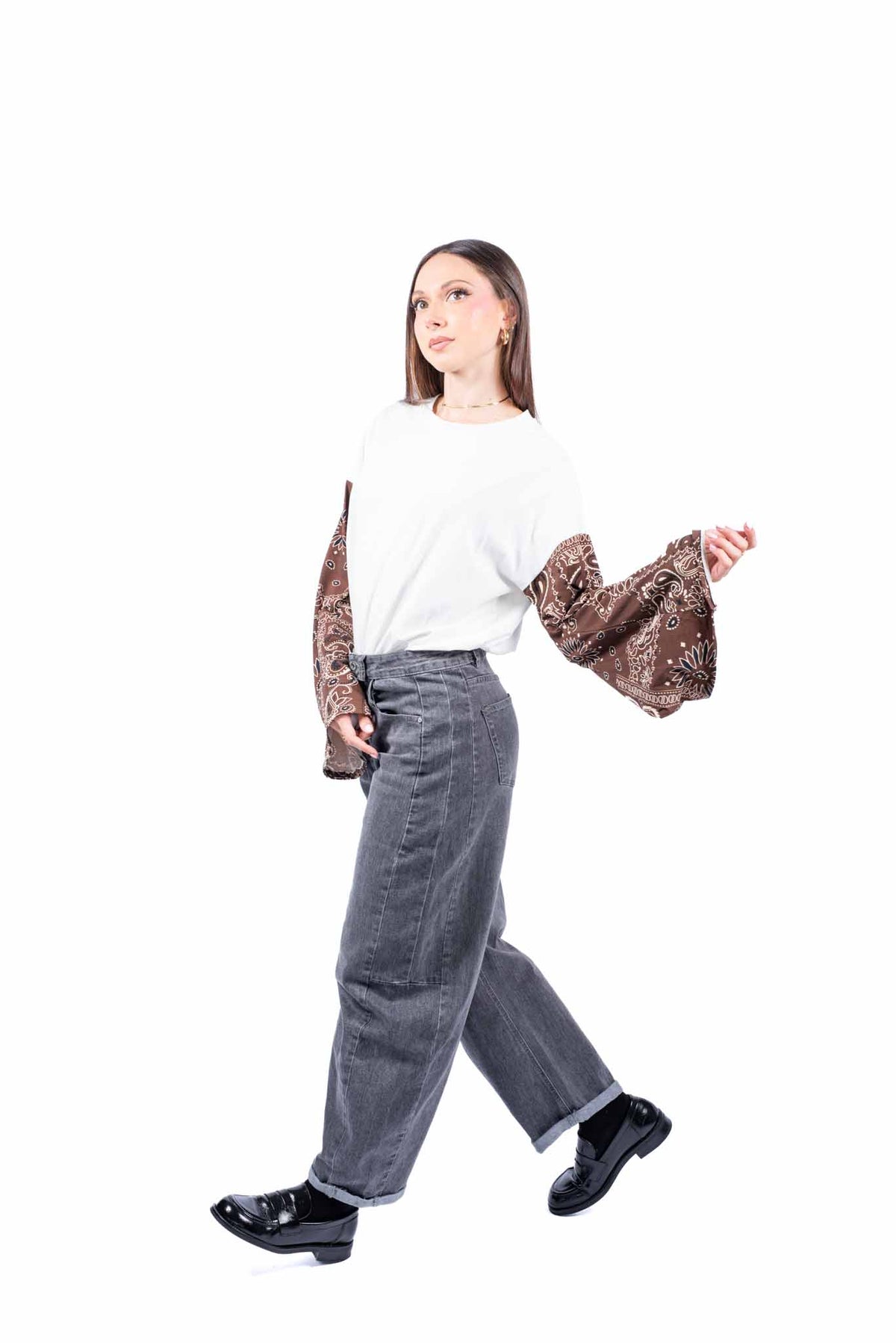 Maglia Bianca Oversize con Maniche a Campana Paisley donna Miss love - 4
